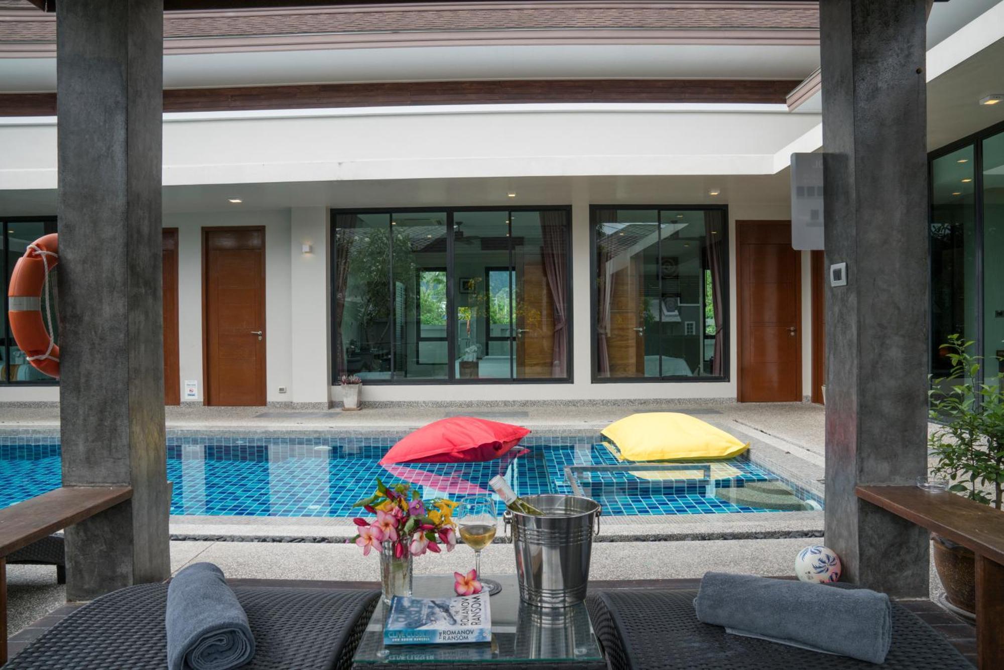 Narintara Private Pool Villas - Free Tuk-Tuk Service To The Beach! Ao Nang المظهر الخارجي الصورة