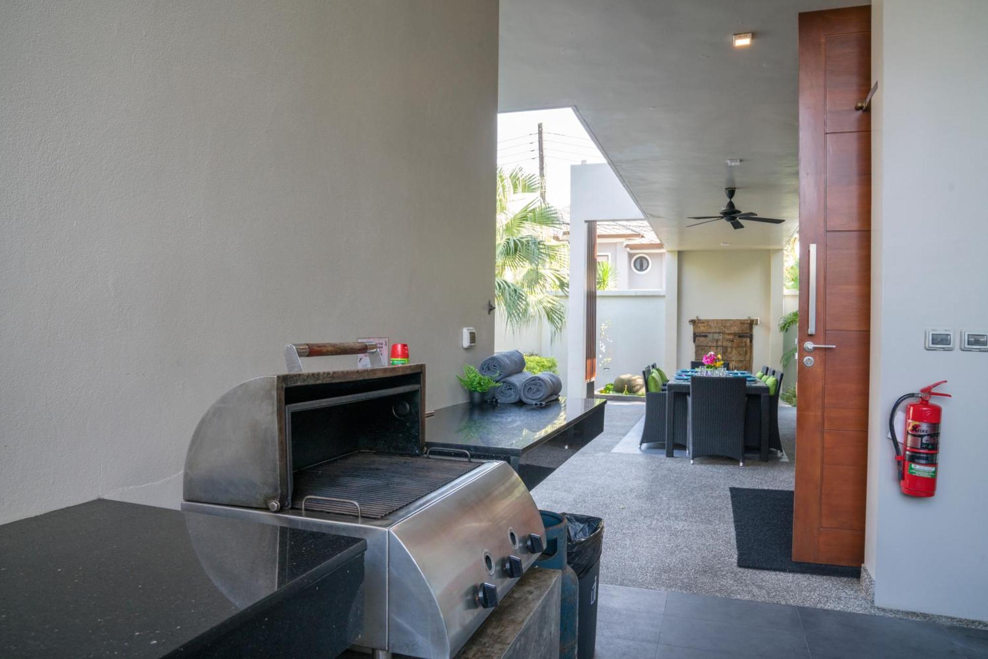 Narintara Private Pool Villas - Free Tuk-Tuk Service To The Beach! Ao Nang المظهر الخارجي الصورة